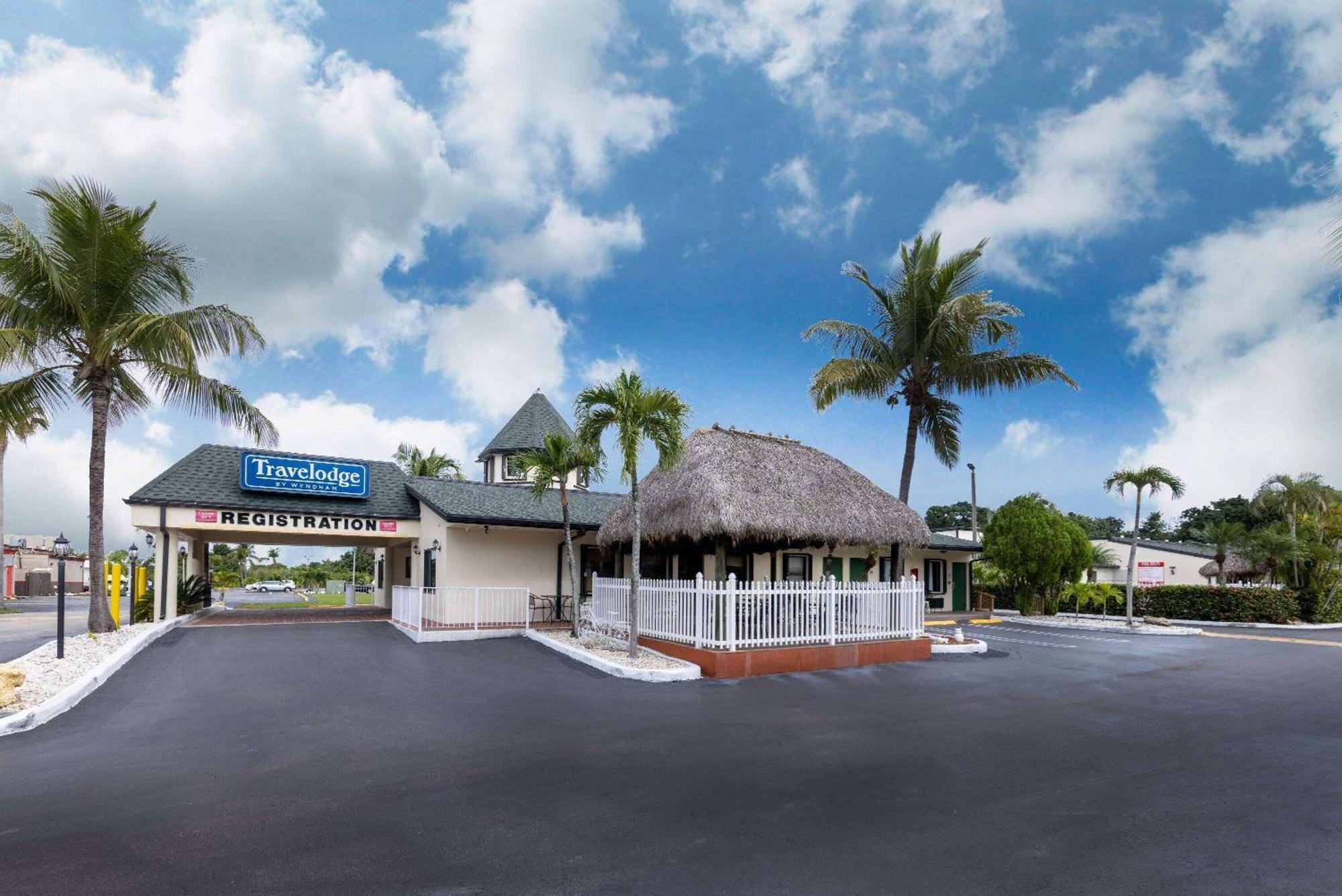 Travelodge By Wyndham Florida City/Homestead/Everglades Exterior foto